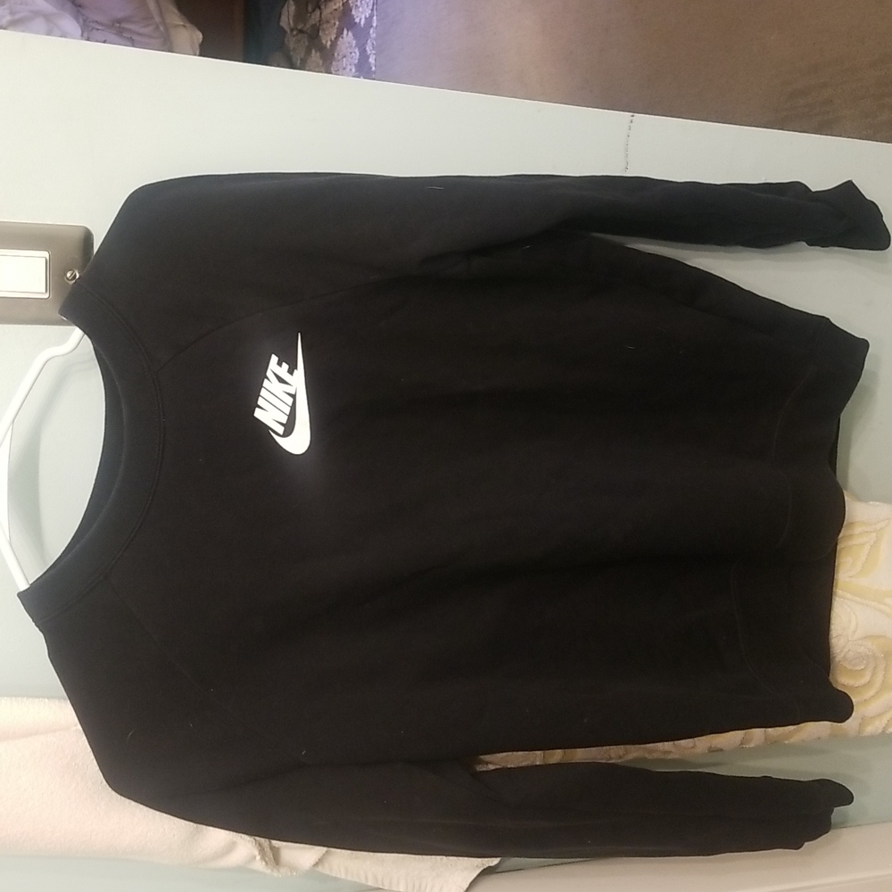Nike Black sweatshirt